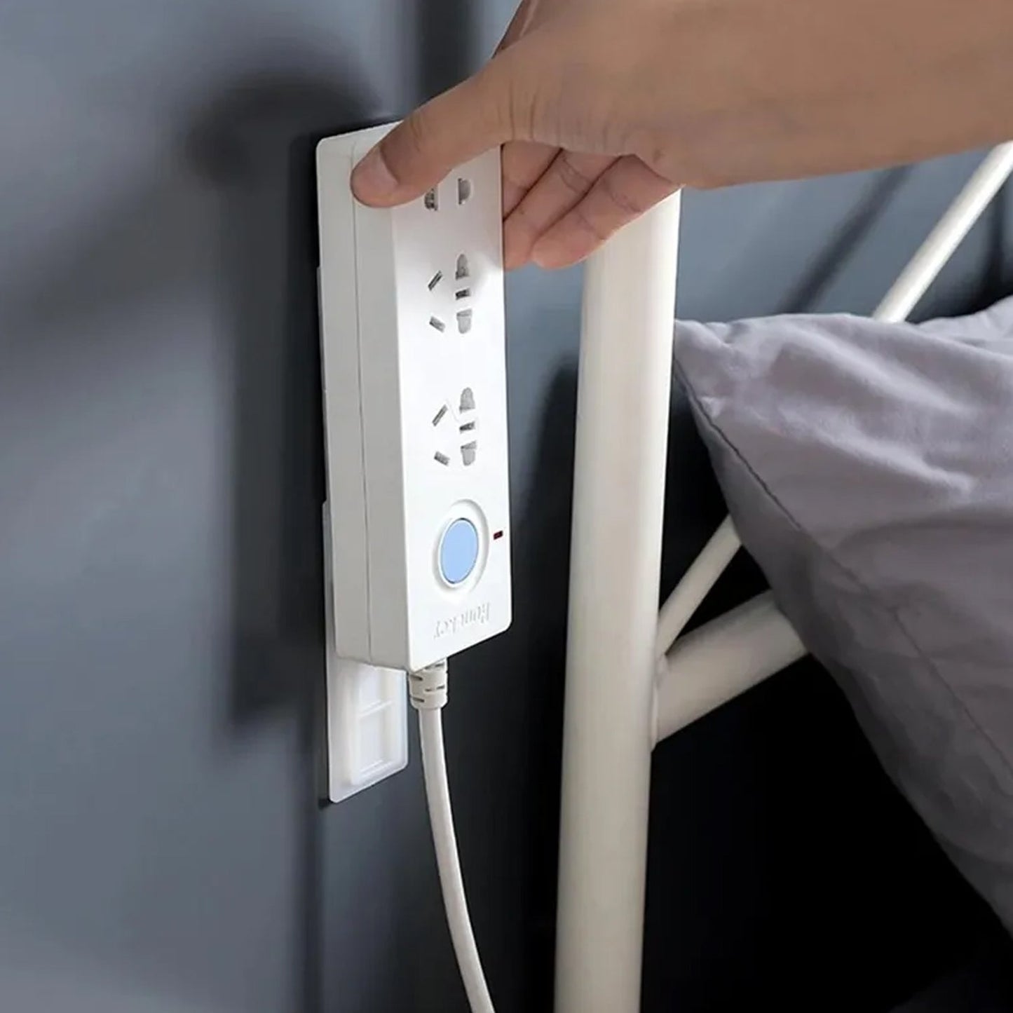 4-Pack Self-Adhesive Wall Hooks