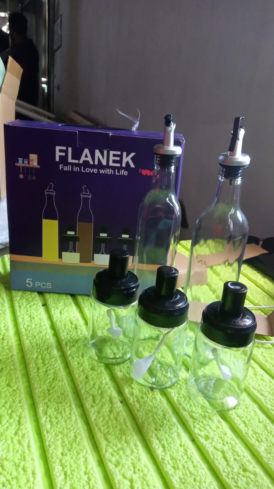 Glass Oil Dispenser & Spice Jar Set – 5 Pcs