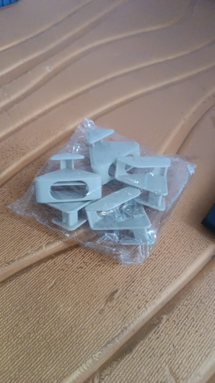 Triangle Closet Hanger Hooks