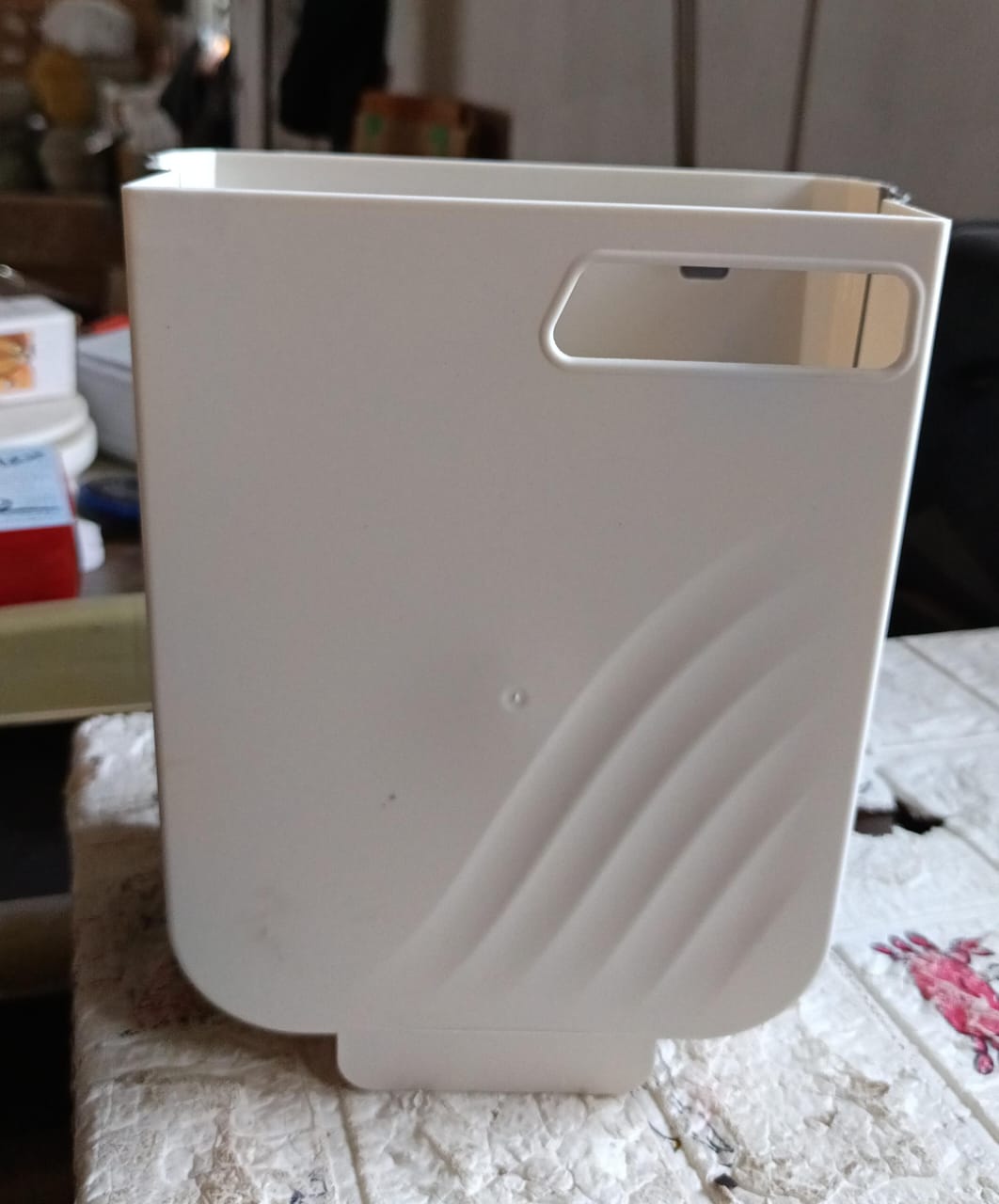 Space-Saving Hanging Trash Can