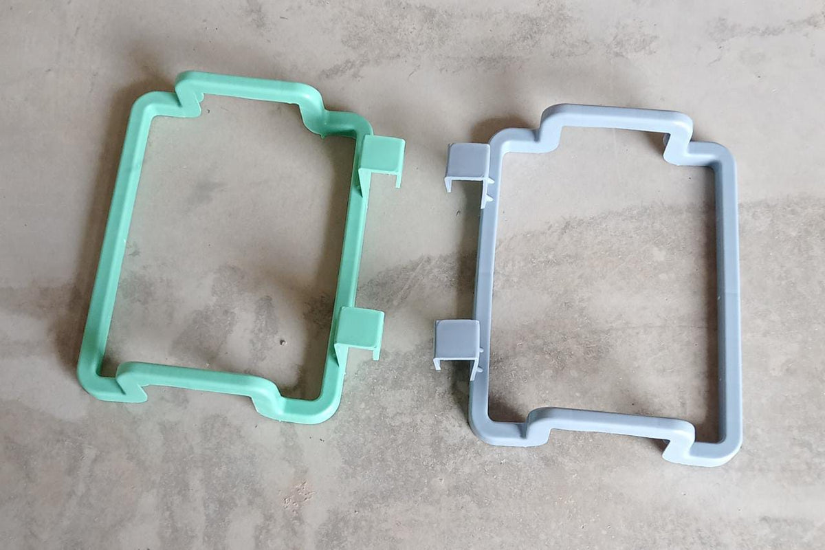 Space-Saving Bag Holder