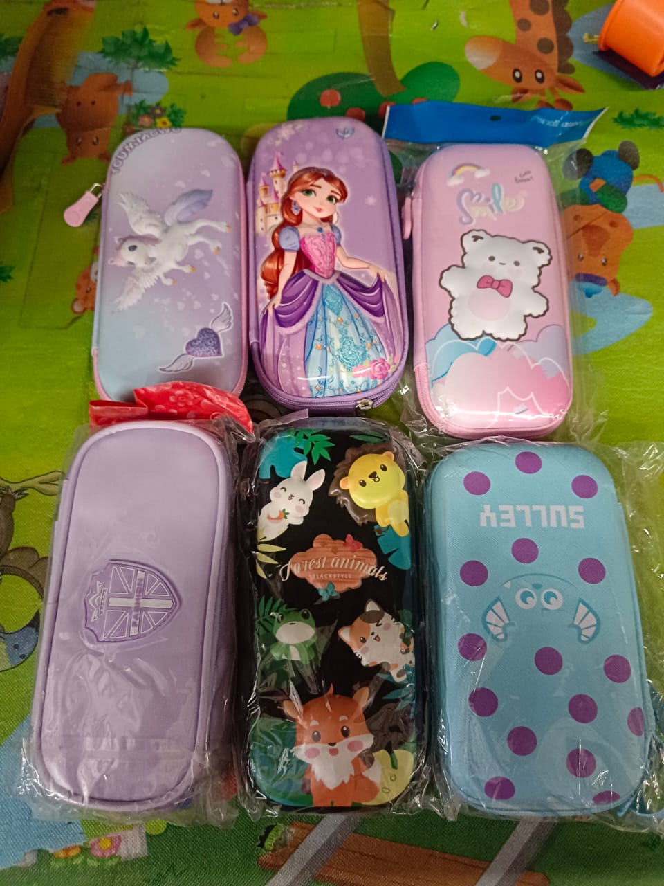 3d Cartoon Zipper Compass Box Pencil Box (1 Pc)