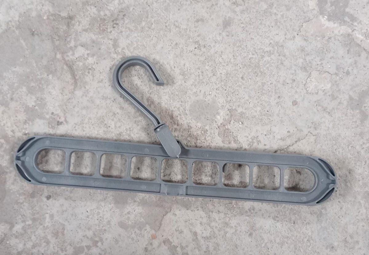 Non-Slip Space-Saving Hangers