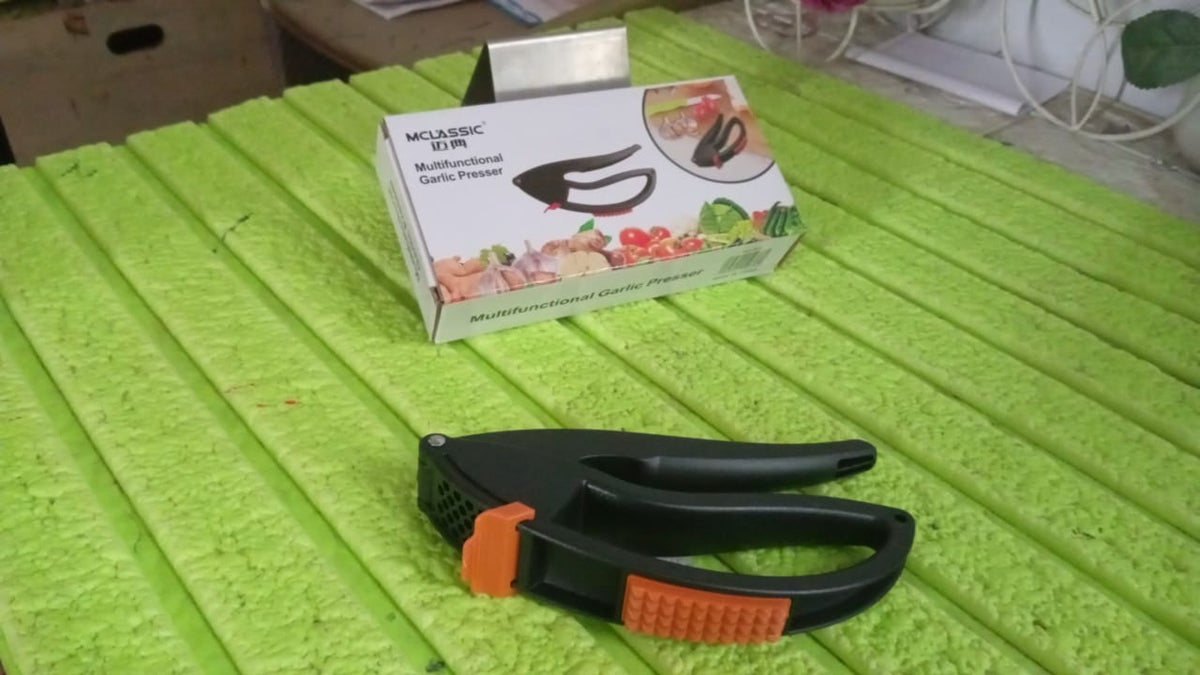 Garlic Crushing Tool