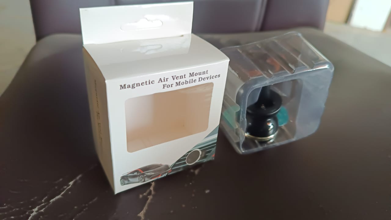 Magnetic Car Mobile Holder (1 Pc)