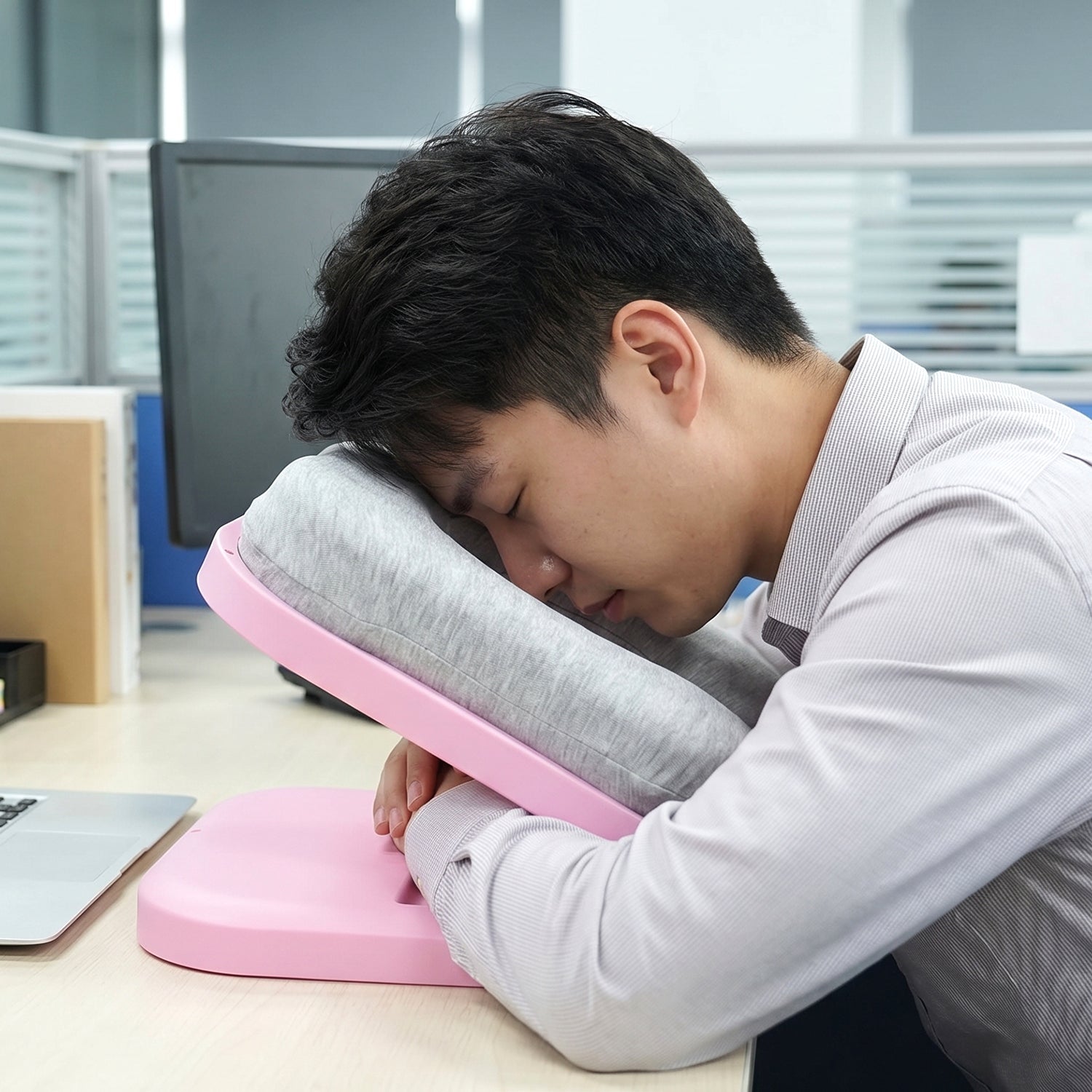 Soft Nap Doughnut Pillow