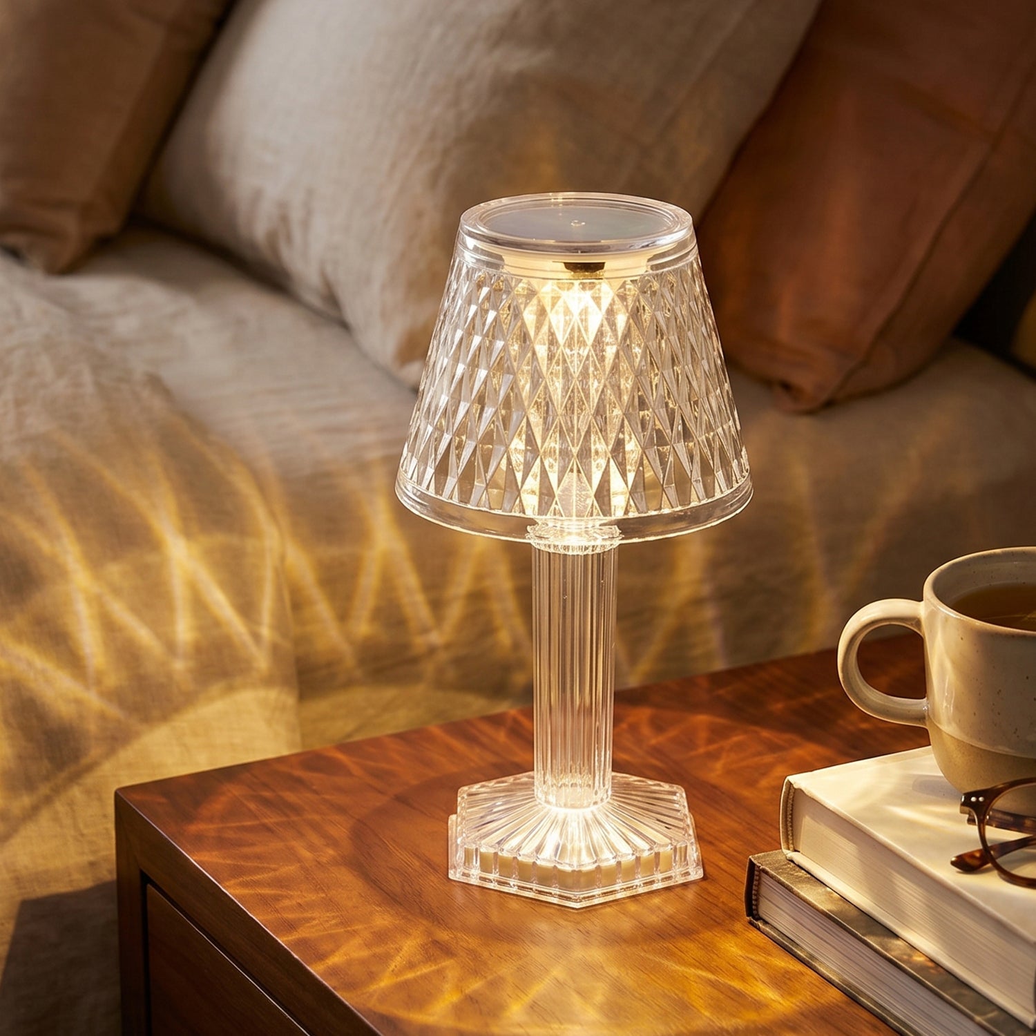 Cup Shape Crystal Table Lamp