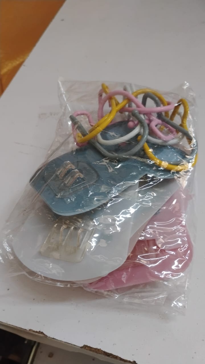 No-Drill Cartoon Wall Hooks