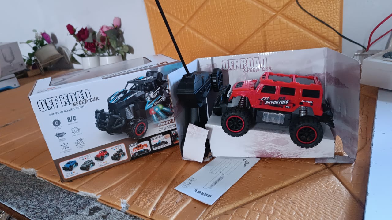 Mist Spray RC Race Car Toy