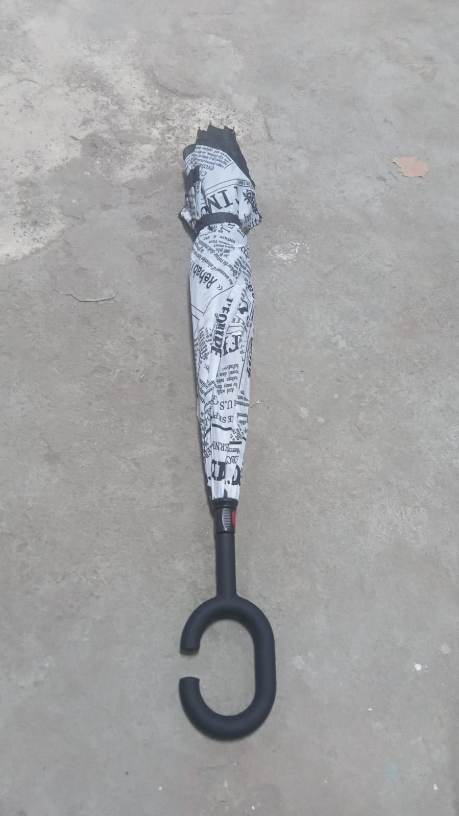 Windproof Reverse Umbrella