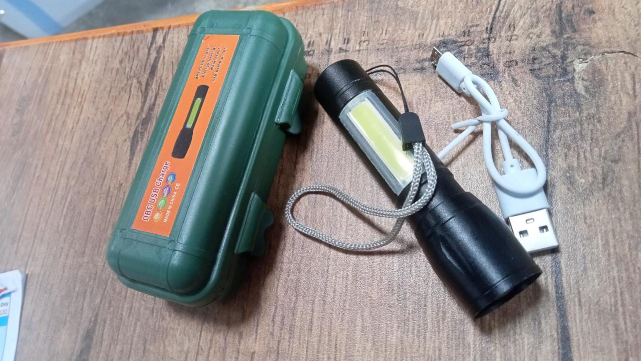Rechargeable LED Flashlight