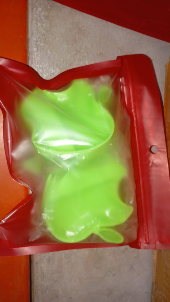Apple Shape Phone Holder