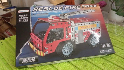 Metal Fire Truck Building Kit