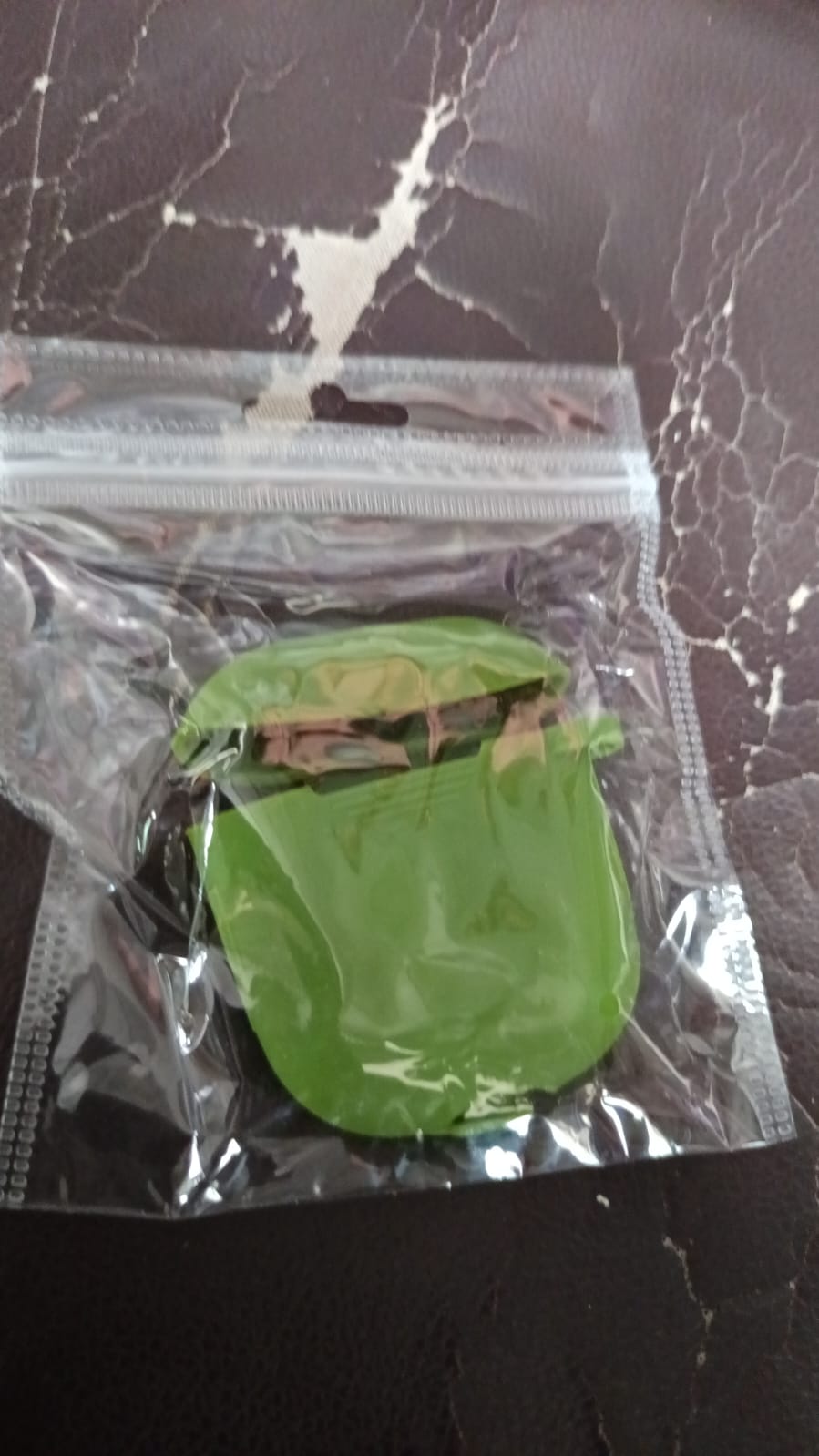 Portable Protective Cover for Wireless Earbuds
