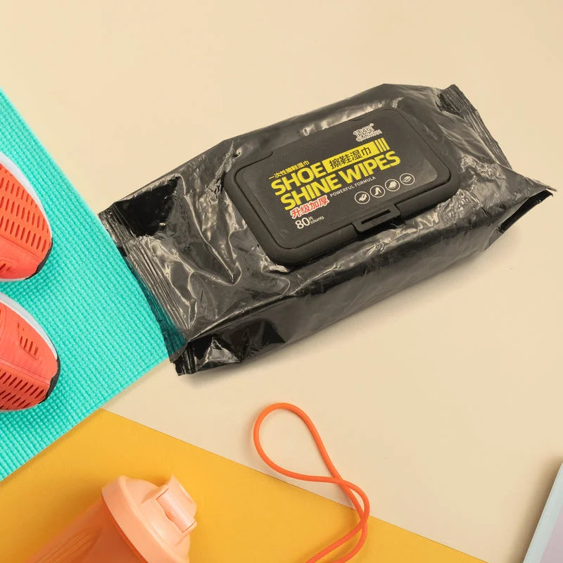 Instant shoe cleaning wipes pack, black plastic wrap, 80 wipes