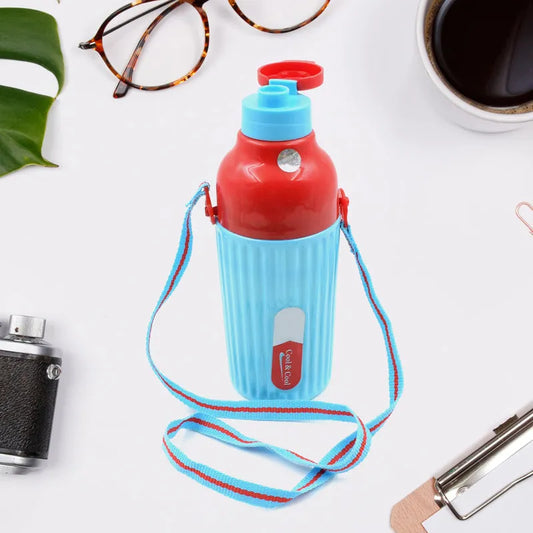 500 ml insulated plastic water bottle with dori strap, red lid and light blue body