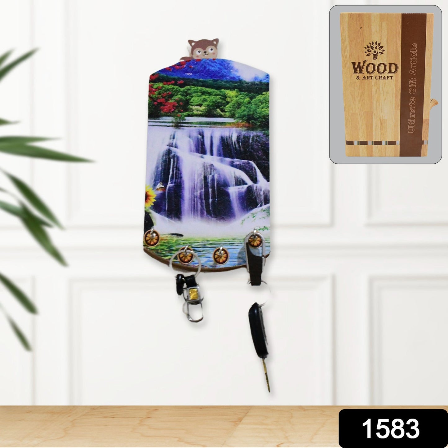 Decorative Wooden Vertical Scenery